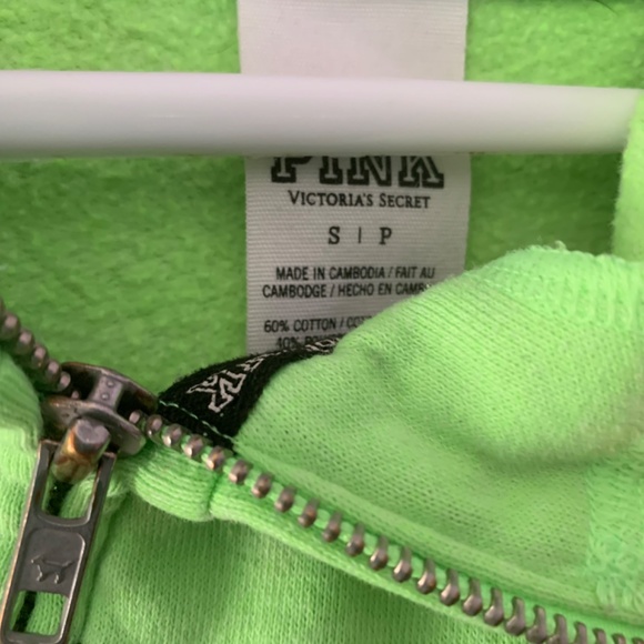 Vs PINK zip up hoodie - Picture 3 of 3